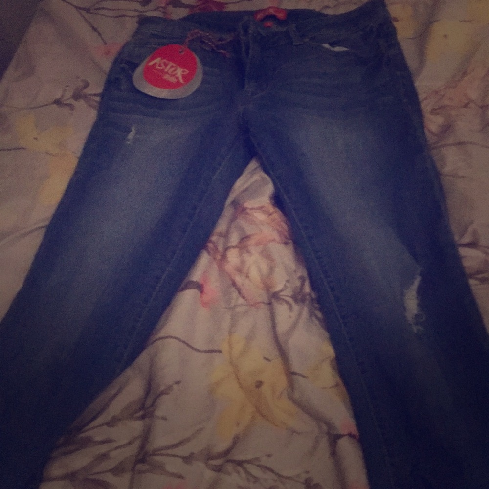 Astro denim boot jeans distressed size